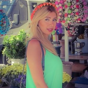 Meet your Posher, Elnaz